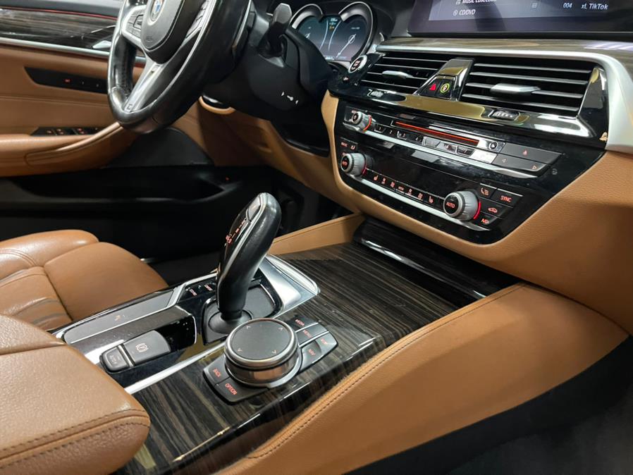 2019 BMW 5 Series 540i xDrive Sedan, available for sale in Inwood, New York | 5 Towns Drive. Inwood, New York 2019 BMW 5 Series 540i xDrive Sedan, available for sale in Inwood, New York | 5 Towns Drive. Inwood, New York