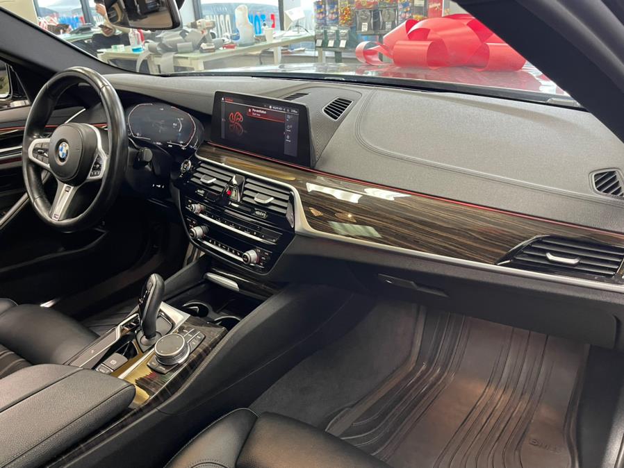2020 BMW 5 Series 530i xDrive Sedan, available for sale in Inwood, New York | 5 Towns Drive. Inwood, New York 2020 BMW 5 Series 530i xDrive Sedan, available for sale in Inwood, New York | 5 Towns Drive. Inwood, New York