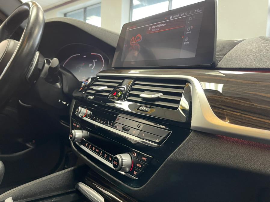 2020 BMW 5 Series 530i xDrive Sedan, available for sale in Inwood, New York | 5 Towns Drive. Inwood, New York 2020 BMW 5 Series 530i xDrive Sedan, available for sale in Inwood, New York | 5 Towns Drive. Inwood, New York