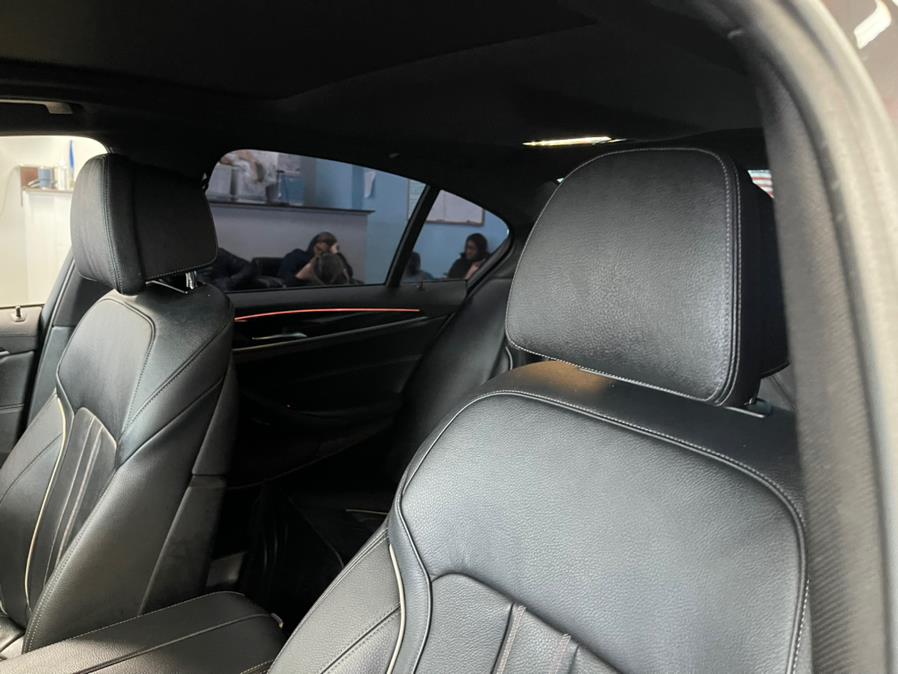 2020 BMW 5 Series 530i xDrive Sedan, available for sale in Inwood, New York | 5 Towns Drive. Inwood, New York 2020 BMW 5 Series 530i xDrive Sedan, available for sale in Inwood, New York | 5 Towns Drive. Inwood, New York