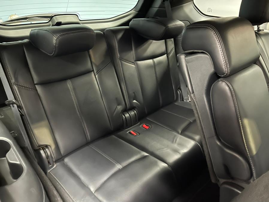2020 Nissan Pathfinder FWD SL, available for sale in Inwood, New York | 5 Towns Drive. Inwood, New York 2020 Nissan Pathfinder FWD SL, available for sale in Inwood, New York | 5 Towns Drive. Inwood, New York
