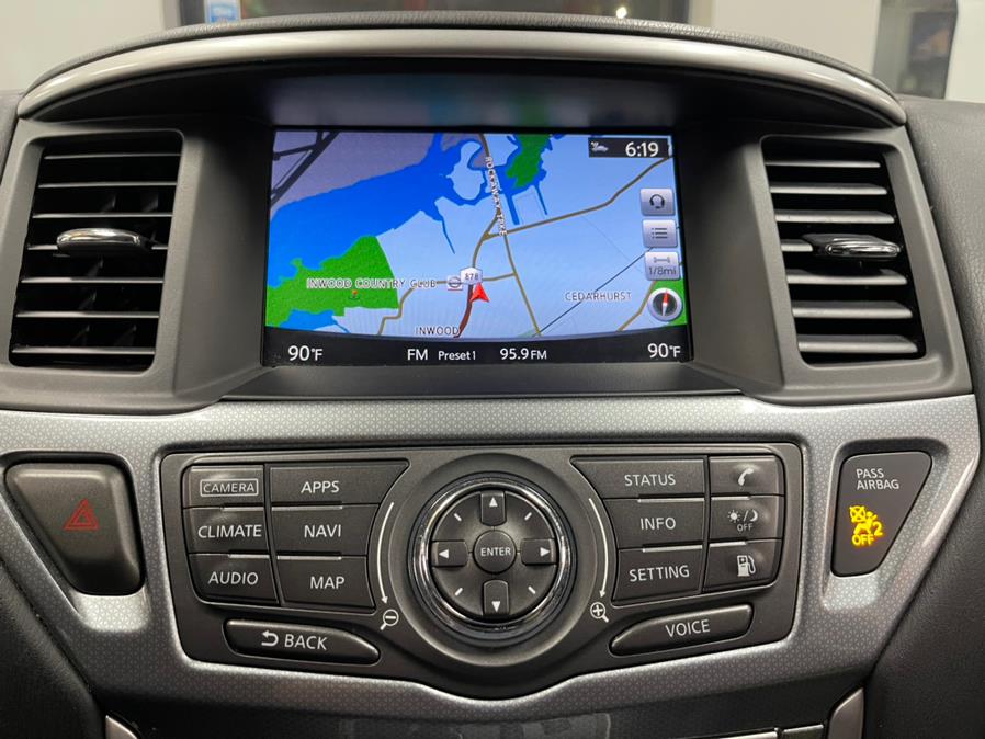 2020 Nissan Pathfinder FWD SL, available for sale in Inwood, New York | 5 Towns Drive. Inwood, New York 2020 Nissan Pathfinder FWD SL, available for sale in Inwood, New York | 5 Towns Drive. Inwood, New York