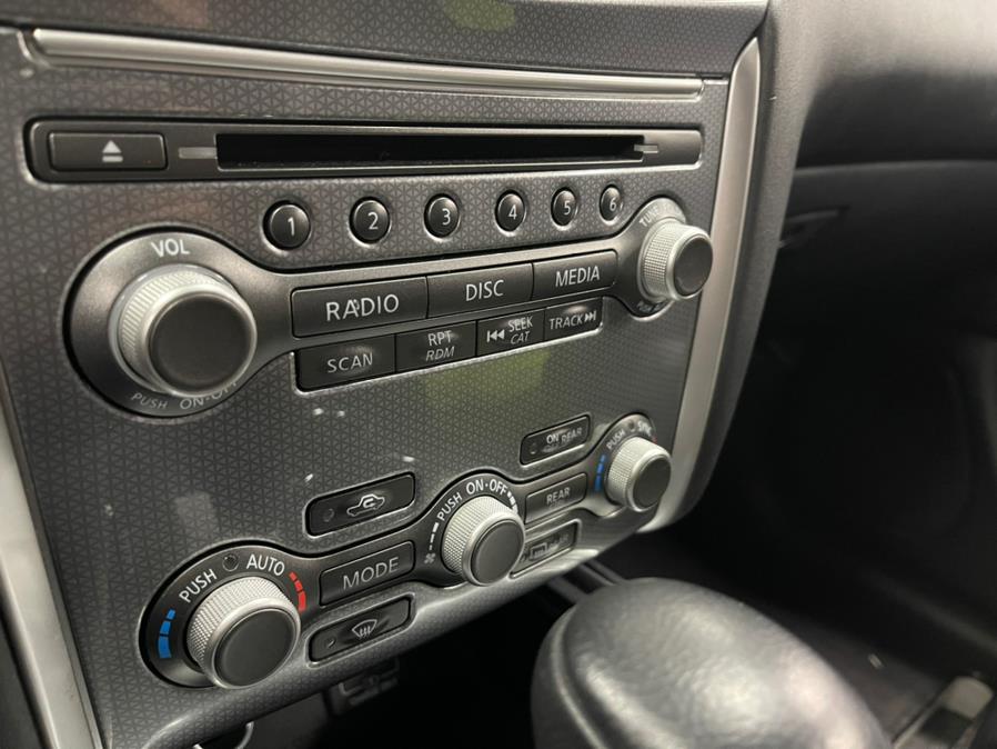 2020 Nissan Pathfinder FWD SL, available for sale in Inwood, New York | 5 Towns Drive. Inwood, New York 2020 Nissan Pathfinder FWD SL, available for sale in Inwood, New York | 5 Towns Drive. Inwood, New York