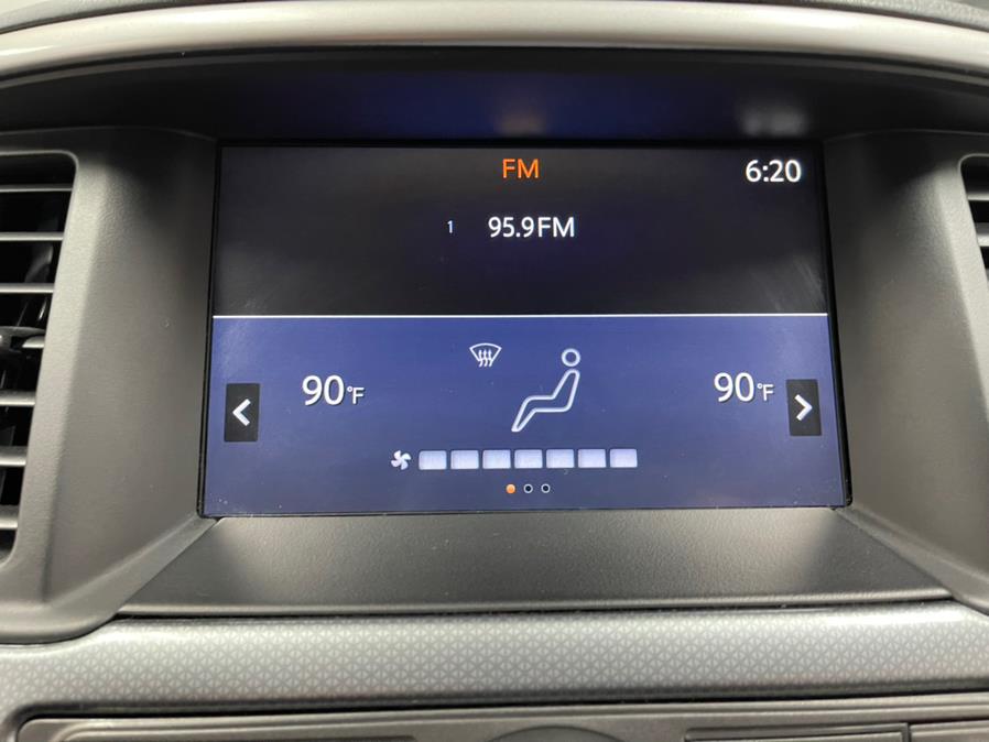 2020 Nissan Pathfinder FWD SL, available for sale in Inwood, New York | 5 Towns Drive. Inwood, New York 2020 Nissan Pathfinder FWD SL, available for sale in Inwood, New York | 5 Towns Drive. Inwood, New York
