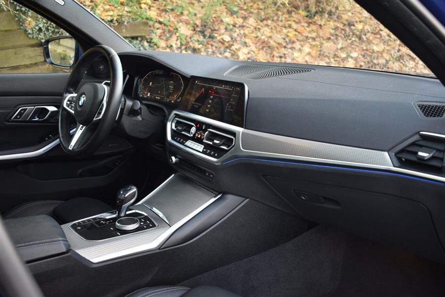 2019 BMW 3 Series 330i xDrive AWD 4dr Sedan, available for sale in Great Neck, New York | Camy Cars. Great Neck, New York 2019 BMW 3 Series 330i xDrive AWD 4dr Sedan, available for sale in Great Neck, New York | Camy Cars. Great Neck, New York