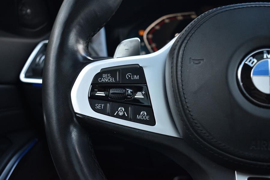 2019 BMW 3 Series 330i xDrive AWD 4dr Sedan, available for sale in Great Neck, New York | Camy Cars. Great Neck, New York 2019 BMW 3 Series 330i xDrive AWD 4dr Sedan, available for sale in Great Neck, New York | Camy Cars. Great Neck, New York