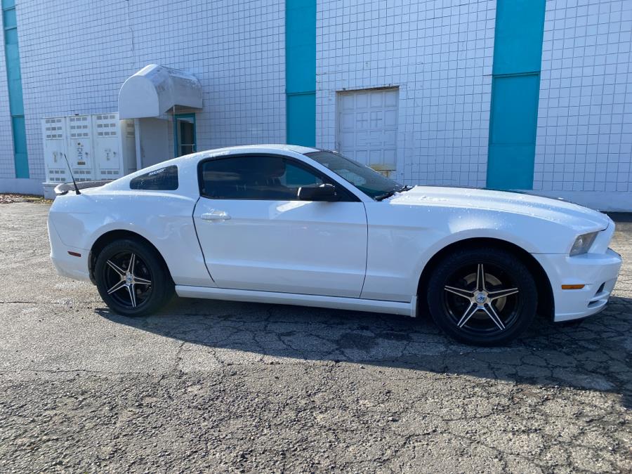 2013 Ford Mustang 2dr Cpe V6 Premium, available for sale in Milford, Connecticut | Dealertown Auto Wholesalers. Milford, Connecticut 2013 Ford Mustang 2dr Cpe V6 Premium, available for sale in Milford, Connecticut | Dealertown Auto Wholesalers. Milford, Connecticut