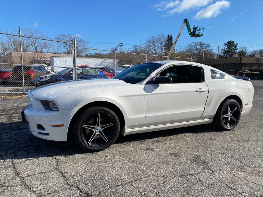 2013 Ford Mustang 2dr Cpe V6 Premium, available for sale in Milford, Connecticut | Dealertown Auto Wholesalers. Milford, Connecticut 2013 Ford Mustang 2dr Cpe V6 Premium, available for sale in Milford, Connecticut | Dealertown Auto Wholesalers. Milford, Connecticut
