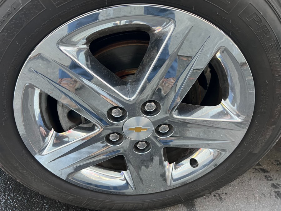2015 Chevrolet Equinox AWD 4dr LTZ, available for sale in Bristol, Connecticut | Bristol Auto Center LLC. Bristol, Connecticut 2015 Chevrolet Equinox AWD 4dr LTZ, available for sale in Bristol, Connecticut | Bristol Auto Center LLC. Bristol, Connecticut