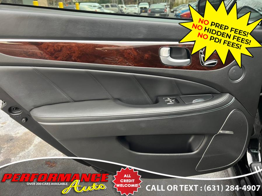 2013 Hyundai Equus 4dr Sdn Signature, available for sale in Bohemia, New York | Performance Auto Inc. Bohemia, New York 2013 Hyundai Equus 4dr Sdn Signature, available for sale in Bohemia, New York | Performance Auto Inc. Bohemia, New York