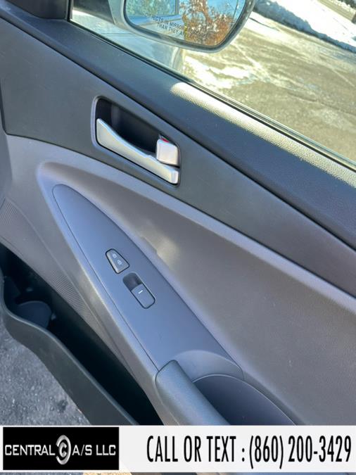 2012 Hyundai Sonata 4dr Sdn 2.4L Auto SE, available for sale in East Windsor, Connecticut | Central A/S LLC. East Windsor, Connecticut 2012 Hyundai Sonata 4dr Sdn 2.4L Auto SE, available for sale in East Windsor, Connecticut | Central A/S LLC. East Windsor, Connecticut