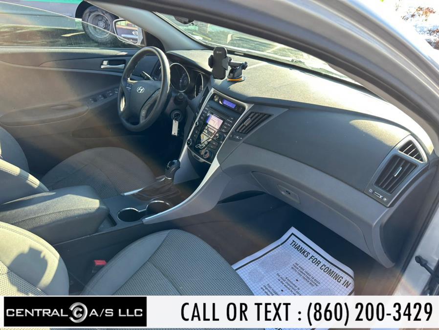2012 Hyundai Sonata 4dr Sdn 2.4L Auto SE, available for sale in East Windsor, Connecticut | Central A/S LLC. East Windsor, Connecticut 2012 Hyundai Sonata 4dr Sdn 2.4L Auto SE, available for sale in East Windsor, Connecticut | Central A/S LLC. East Windsor, Connecticut