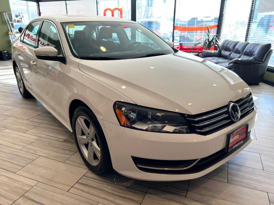 2013 Volkswagen Passat 4dr Sdn 2.5L Auto SE w/Sunroof PZEV, available for sale in West Hartford, Connecticut | AutoMax. West Hartford, Connecticut 2013 Volkswagen Passat 4dr Sdn 2.5L Auto SE w/Sunroof PZEV, available for sale in West Hartford, Connecticut | AutoMax. West Hartford, Connecticut