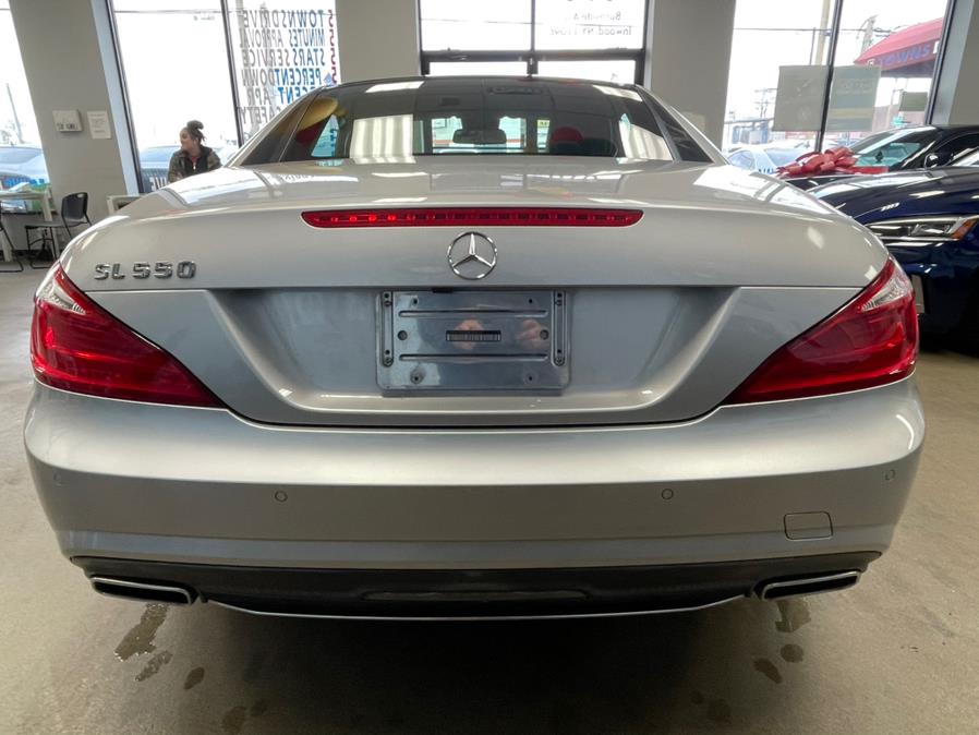 Used Mercedes-Benz SL-Class 2dr Roadster SL 550 2013 | 5 Towns Drive. Inwood, New York Used Mercedes-Benz SL-Class 2dr Roadster SL 550 2013 | 5 Towns Drive. Inwood, New York