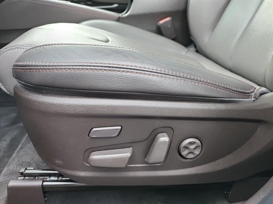 2020 Hyundai Santa Fe Limited 2.4L Auto AWD, available for sale in Islip, New York | L.I. Auto Gallery. Islip, New York 2020 Hyundai Santa Fe Limited 2.4L Auto AWD, available for sale in Islip, New York | L.I. Auto Gallery. Islip, New York
