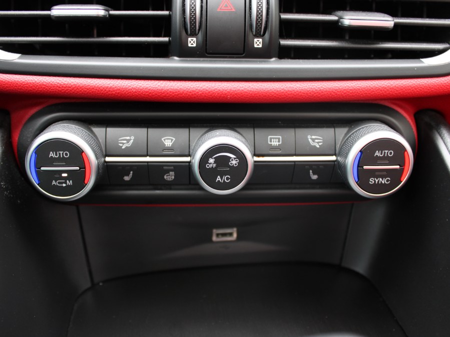 2018 Alfa Romeo Giulia , available for sale in Great Neck, New York | Auto Expo Ent Inc.. Great Neck, New York 2018 Alfa Romeo Giulia , available for sale in Great Neck, New York | Auto Expo Ent Inc.. Great Neck, New York