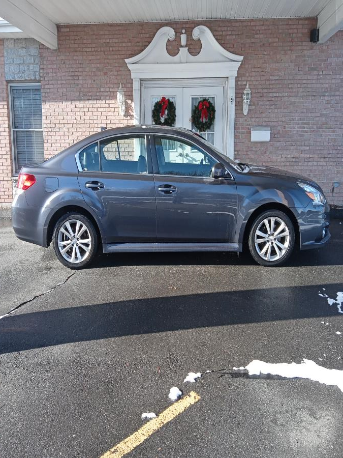 2014 Subaru Legacy 4dr Sdn H4 Auto 2.5i Limited, available for sale in New Britain, Connecticut | Supreme Automotive. New Britain, Connecticut 2014 Subaru Legacy 4dr Sdn H4 Auto 2.5i Limited, available for sale in New Britain, Connecticut | Supreme Automotive. New Britain, Connecticut