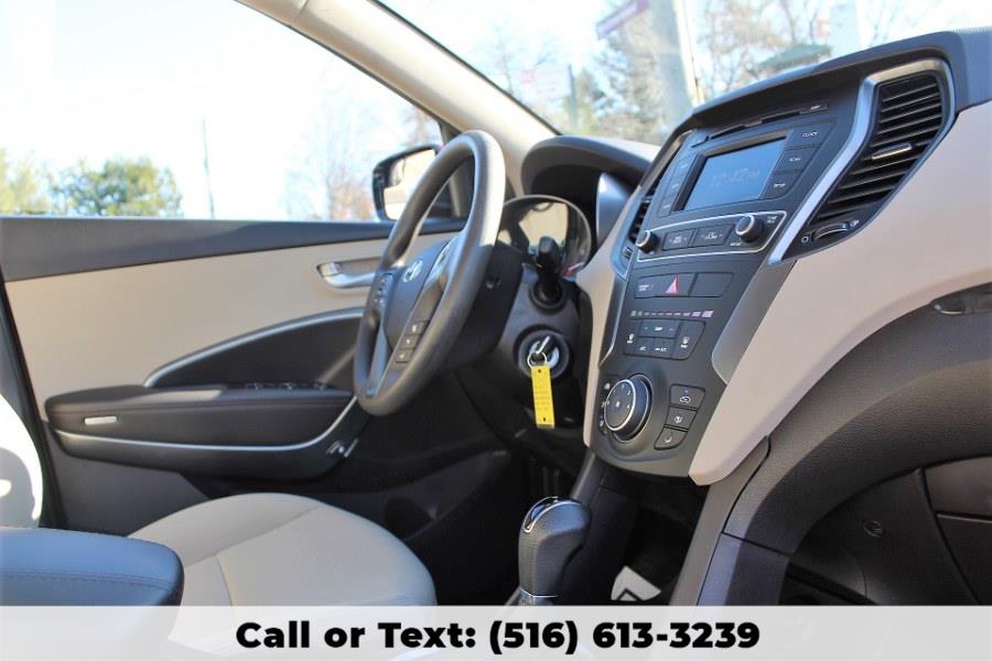 2017 Hyundai Santa Fe Sport 2.4L Auto AWD, available for sale in Great Neck, New York | Great Neck Car Buyers & Sellers. Great Neck, New York 2017 Hyundai Santa Fe Sport 2.4L Auto AWD, available for sale in Great Neck, New York | Great Neck Car Buyers & Sellers. Great Neck, New York