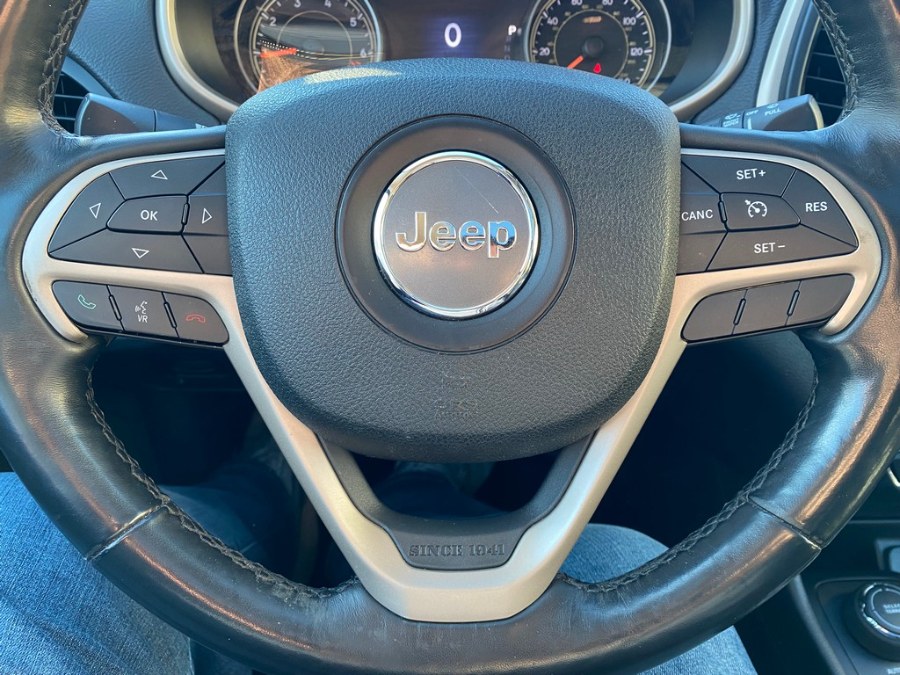 2015 Jeep Cherokee 4WD 4dr Limited, available for sale in West Springfield, Massachusetts | Union Street Auto Sales. West Springfield, Massachusetts 2015 Jeep Cherokee 4WD 4dr Limited, available for sale in West Springfield, Massachusetts | Union Street Auto Sales. West Springfield, Massachusetts
