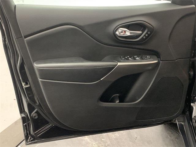 Used Jeep Cherokee Limited 2021 | Eastchester Motor Cars. Bronx, New York Used Jeep Cherokee Limited 2021 | Eastchester Motor Cars. Bronx, New York