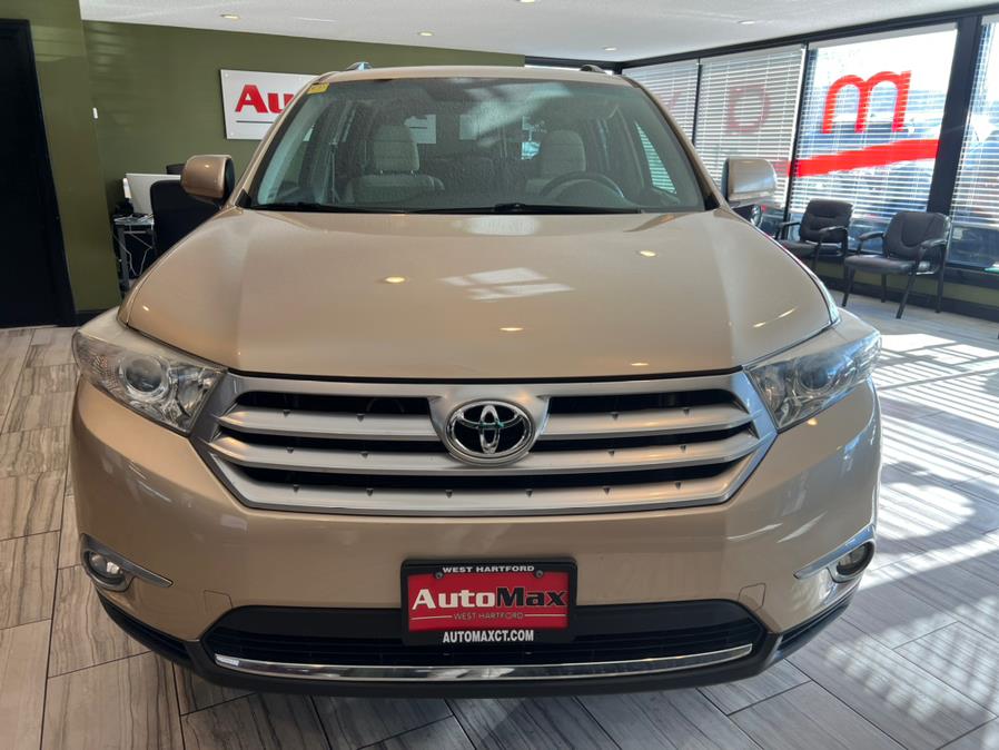 2012 Toyota Highlander 4WD 4dr V6 (Natl), available for sale in West Hartford, Connecticut | AutoMax. West Hartford, Connecticut 2012 Toyota Highlander 4WD 4dr V6 (Natl), available for sale in West Hartford, Connecticut | AutoMax. West Hartford, Connecticut