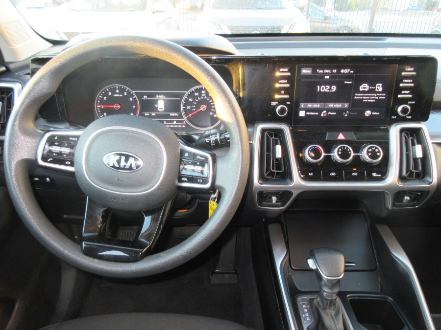2021 Kia Sorento LX FWD, available for sale in Linden, New Jersey | Route 27 Auto Mall. Linden, New Jersey 2021 Kia Sorento LX FWD, available for sale in Linden, New Jersey | Route 27 Auto Mall. Linden, New Jersey