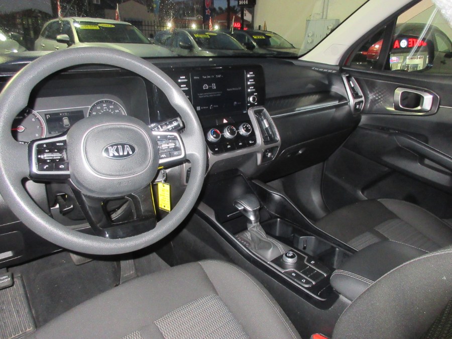 2021 Kia Sorento LX FWD, available for sale in Linden, New Jersey | Route 27 Auto Mall. Linden, New Jersey 2021 Kia Sorento LX FWD, available for sale in Linden, New Jersey | Route 27 Auto Mall. Linden, New Jersey