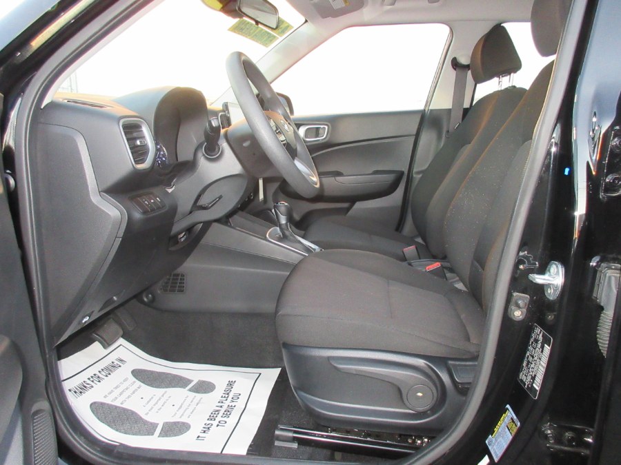 2021 Hyundai Venue SE IVT, available for sale in Linden, New Jersey | Route 27 Auto Mall. Linden, New Jersey 2021 Hyundai Venue SE IVT, available for sale in Linden, New Jersey | Route 27 Auto Mall. Linden, New Jersey