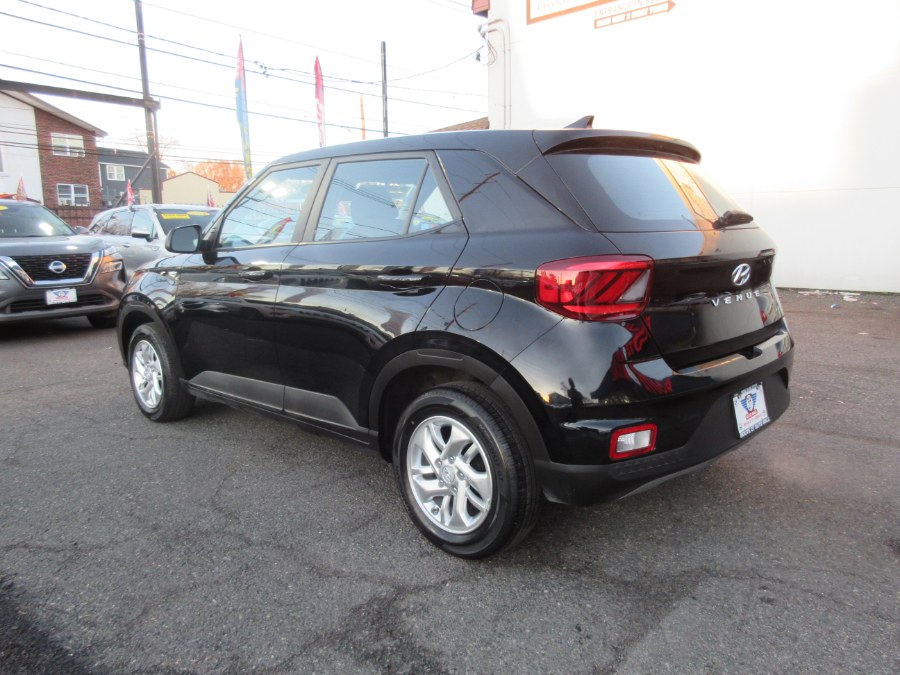 2021 Hyundai Venue SE IVT, available for sale in Linden, New Jersey | Route 27 Auto Mall. Linden, New Jersey 2021 Hyundai Venue SE IVT, available for sale in Linden, New Jersey | Route 27 Auto Mall. Linden, New Jersey