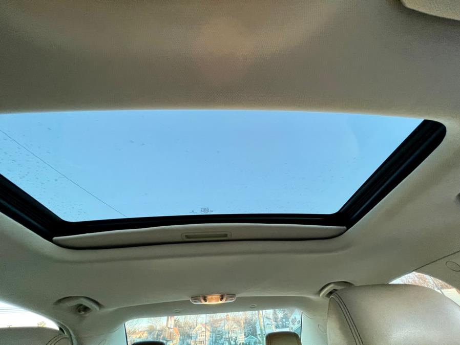 2012 Ford Fusion 4dr Sdn SEL FWD, available for sale in Wallingford, Connecticut | Wallingford Auto Center LLC. Wallingford, Connecticut 2012 Ford Fusion 4dr Sdn SEL FWD, available for sale in Wallingford, Connecticut | Wallingford Auto Center LLC. Wallingford, Connecticut