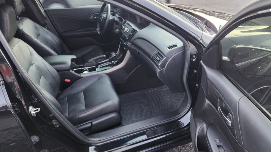 2017 Honda Accord Sedan Sport SE CVT, available for sale in Hamden, Connecticut | Adonai Auto Sales LLC. Hamden, Connecticut 2017 Honda Accord Sedan Sport SE CVT, available for sale in Hamden, Connecticut | Adonai Auto Sales LLC. Hamden, Connecticut