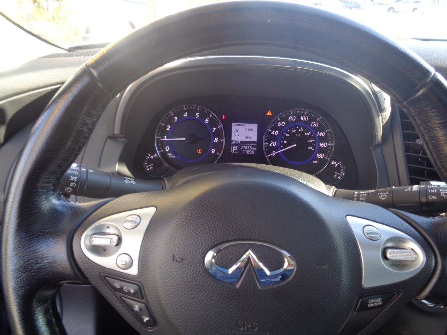 2017 INFINITI QX70 LOW MILES!. CLEAN CARFAX!, available for sale in Elmont, New York | Sunrise of Elmont. Elmont, New York 2017 INFINITI QX70 LOW MILES!. CLEAN CARFAX!, available for sale in Elmont, New York | Sunrise of Elmont. Elmont, New York