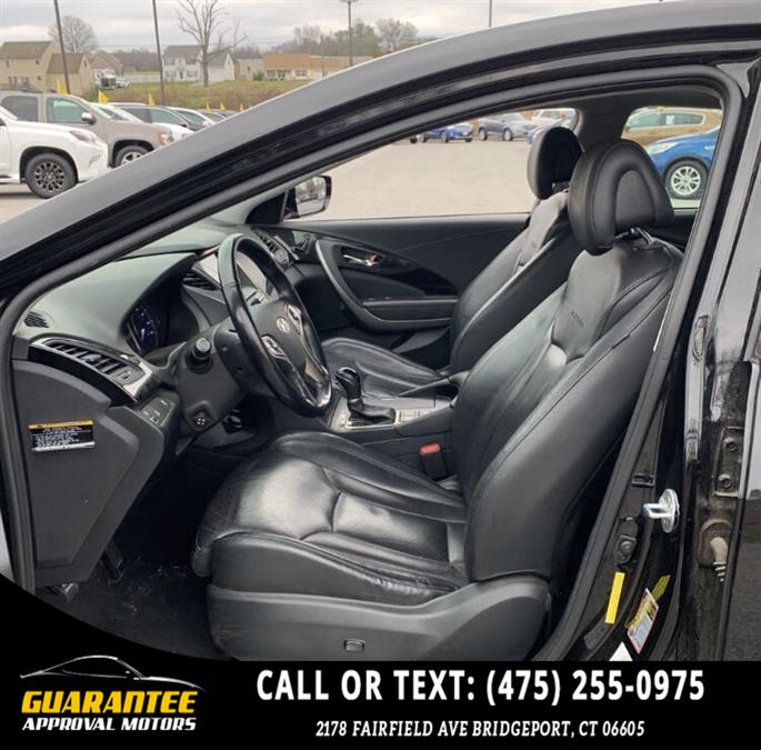 2012 Hyundai Azera Base 4dr Sedan, available for sale in Bridgeport, Connecticut | Guarantee Approval Motors. Bridgeport, Connecticut 2012 Hyundai Azera Base 4dr Sedan, available for sale in Bridgeport, Connecticut | Guarantee Approval Motors. Bridgeport, Connecticut