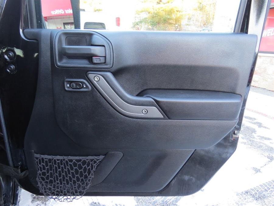 2016 Jeep Wrangler Unlimited Sport S 4x4 4dr SUV, available for sale in Auburn, Maine | Lake City Exports Inc. Auburn, Maine 2016 Jeep Wrangler Unlimited Sport S 4x4 4dr SUV, available for sale in Auburn, Maine | Lake City Exports Inc. Auburn, Maine