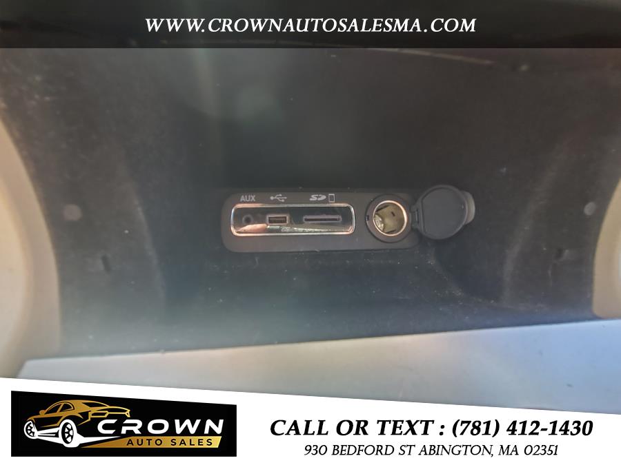 2014 Jeep Grand Cherokee 4WD 4dr Limited, available for sale in Abington, Massachusetts | Crown Auto Sales. Abington, Massachusetts 2014 Jeep Grand Cherokee 4WD 4dr Limited, available for sale in Abington, Massachusetts | Crown Auto Sales. Abington, Massachusetts
