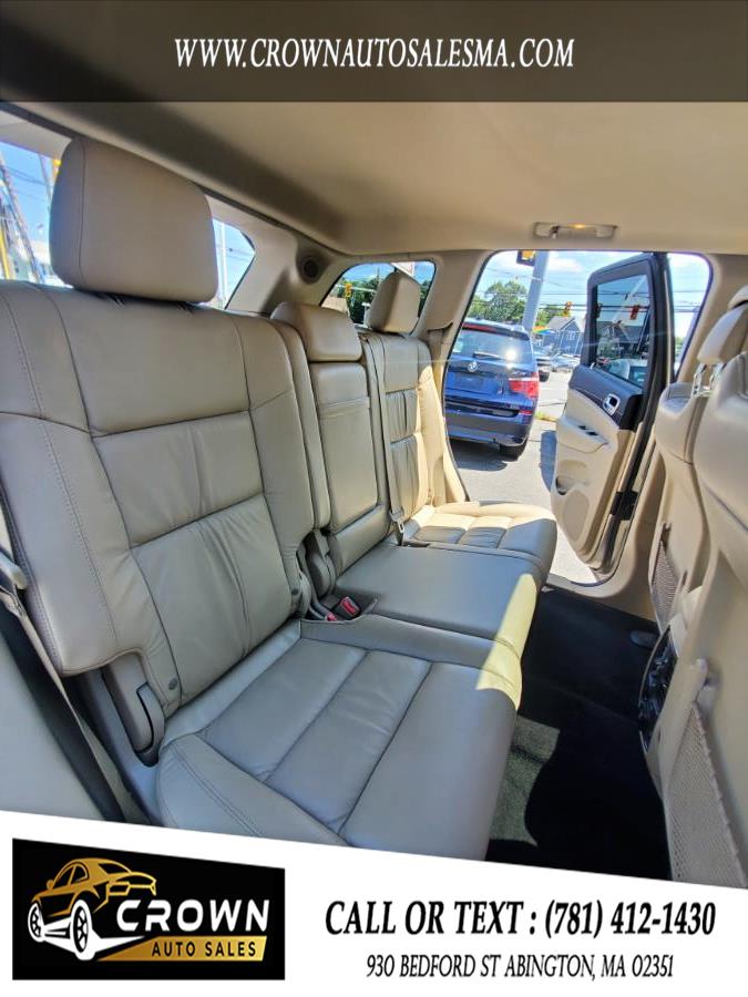 2014 Jeep Grand Cherokee 4WD 4dr Limited, available for sale in Abington, Massachusetts | Crown Auto Sales. Abington, Massachusetts 2014 Jeep Grand Cherokee 4WD 4dr Limited, available for sale in Abington, Massachusetts | Crown Auto Sales. Abington, Massachusetts