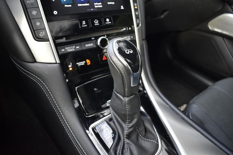 2019 Infiniti Q60 3.0T Luxe AWD 2dr Coupe, available for sale in Great Neck, New York | Camy Cars. Great Neck, New York 2019 Infiniti Q60 3.0T Luxe AWD 2dr Coupe, available for sale in Great Neck, New York | Camy Cars. Great Neck, New York
