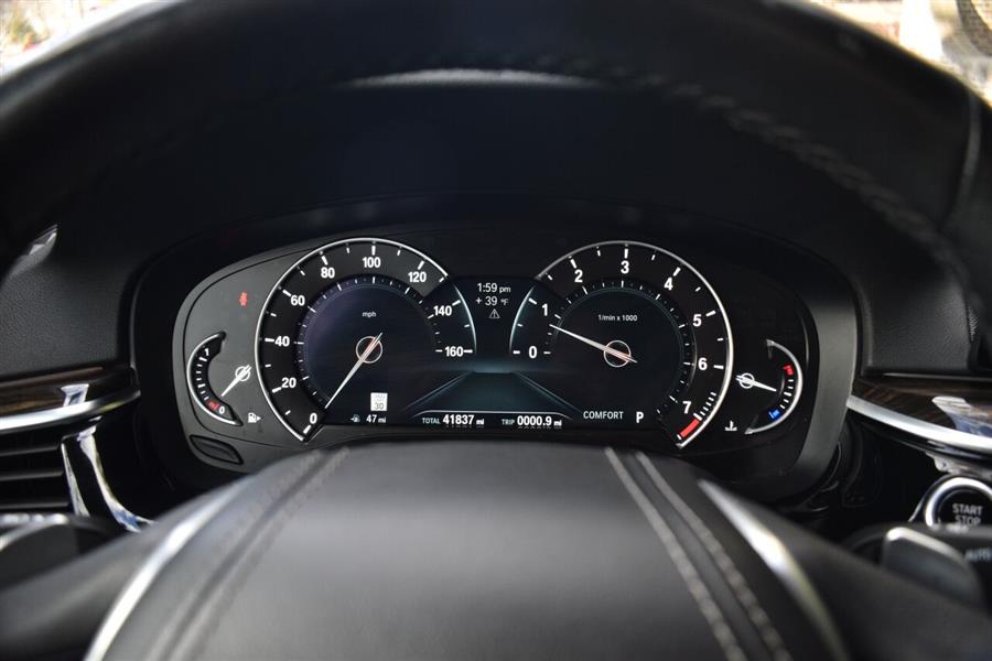 2019 BMW 5 Series 530i xDrive AWD 4dr Sedan, available for sale in Great Neck, New York | Camy Cars. Great Neck, New York 2019 BMW 5 Series 530i xDrive AWD 4dr Sedan, available for sale in Great Neck, New York | Camy Cars. Great Neck, New York