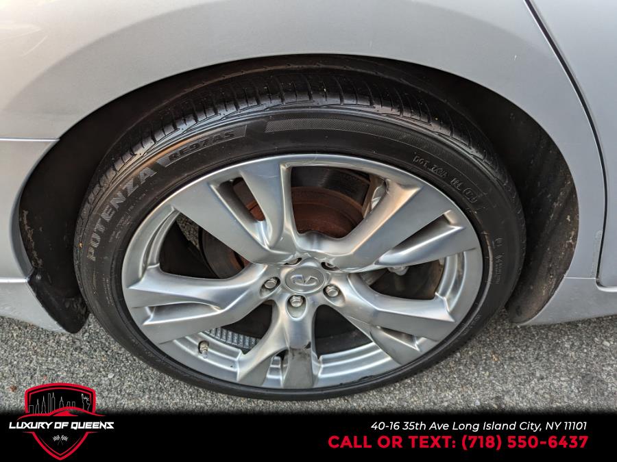 2015 INFINITI Q70 4dr Sdn V6 RWD, available for sale in Long Island City, New York | Luxury Of Queens. Long Island City, New York 2015 INFINITI Q70 4dr Sdn V6 RWD, available for sale in Long Island City, New York | Luxury Of Queens. Long Island City, New York
