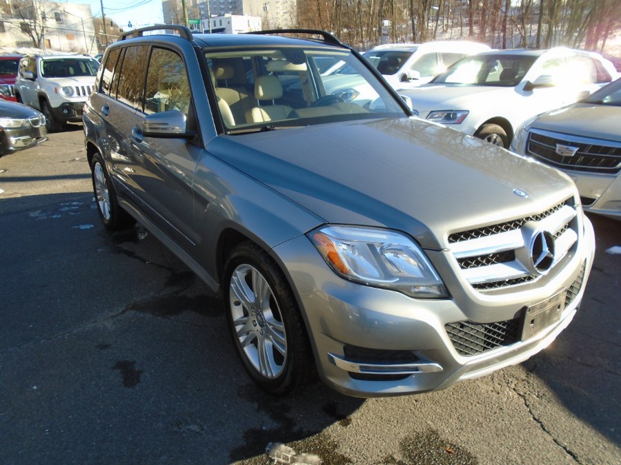 2013 Mercedes-Benz GLK-Class 4MATIC 4dr GLK350, available for sale in Waterbury, Connecticut | Jim Juliani Motors. Waterbury, Connecticut