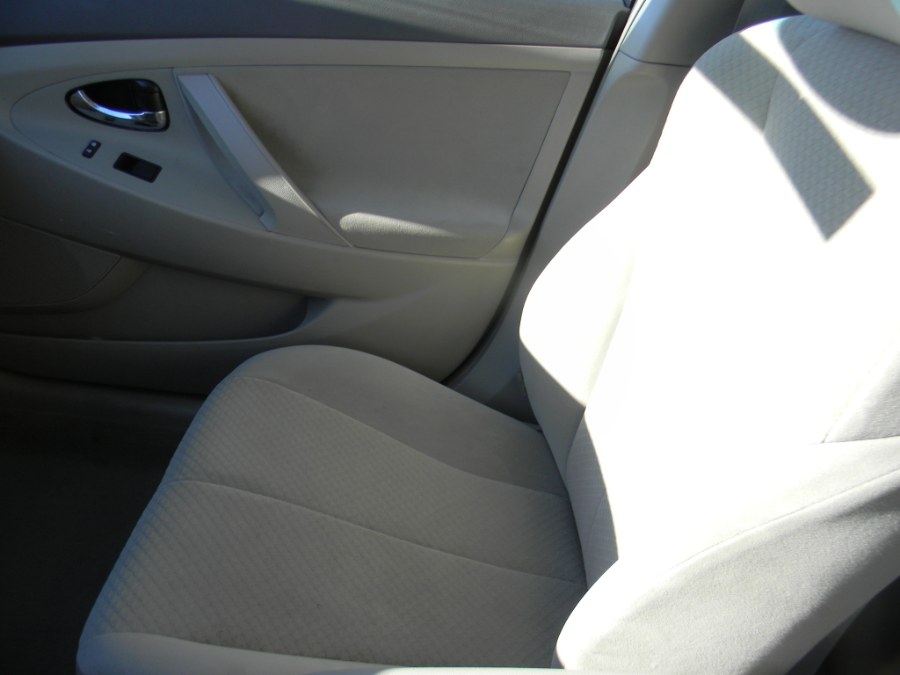 2009 Toyota Camry 4dr Sdn I4 Auto LE (Natl), available for sale in Southborough, Massachusetts | M&M Vehicles Inc dba Central Motors. Southborough, Massachusetts 2009 Toyota Camry 4dr Sdn I4 Auto LE (Natl), available for sale in Southborough, Massachusetts | M&M Vehicles Inc dba Central Motors. Southborough, Massachusetts