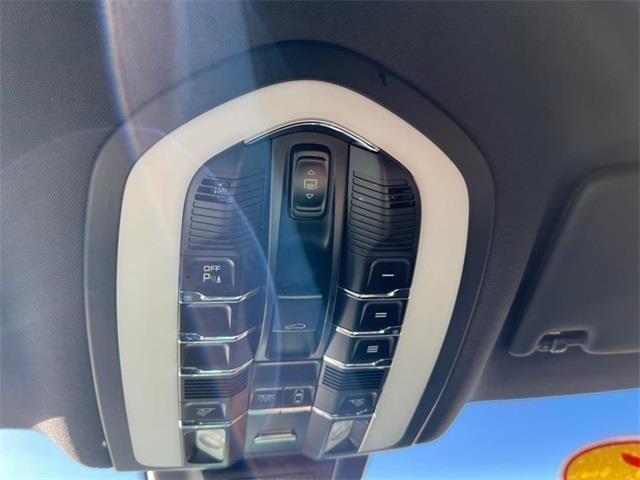 2015 Porsche Macan S, available for sale in Stratford, Connecticut | Wiz Leasing Inc. Stratford, Connecticut 2015 Porsche Macan S, available for sale in Stratford, Connecticut | Wiz Leasing Inc. Stratford, Connecticut