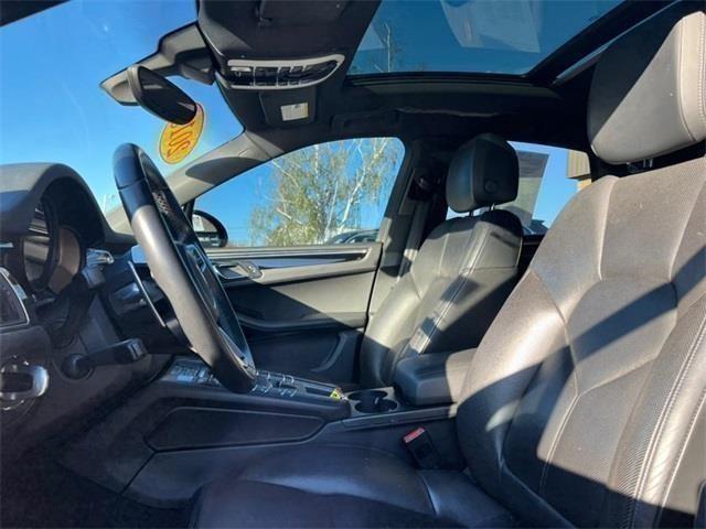 2015 Porsche Macan S, available for sale in Stratford, Connecticut | Wiz Leasing Inc. Stratford, Connecticut 2015 Porsche Macan S, available for sale in Stratford, Connecticut | Wiz Leasing Inc. Stratford, Connecticut