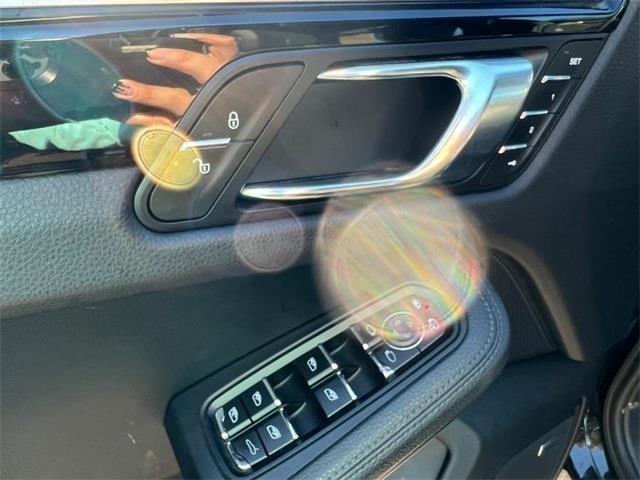 2015 Porsche Macan S, available for sale in Stratford, Connecticut | Wiz Leasing Inc. Stratford, Connecticut 2015 Porsche Macan S, available for sale in Stratford, Connecticut | Wiz Leasing Inc. Stratford, Connecticut