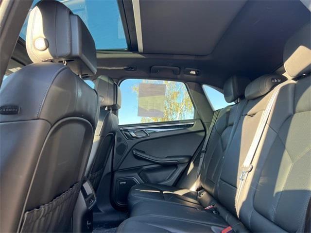 2015 Porsche Macan S, available for sale in Stratford, Connecticut | Wiz Leasing Inc. Stratford, Connecticut 2015 Porsche Macan S, available for sale in Stratford, Connecticut | Wiz Leasing Inc. Stratford, Connecticut