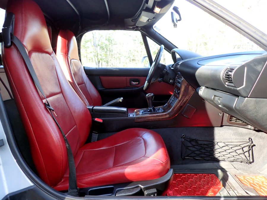 Used BMW Z3 Roadster 2.5L 1999 | Eagleville Motors. Storrs, Connecticut Used BMW Z3 Roadster 2.5L 1999 | Eagleville Motors. Storrs, Connecticut