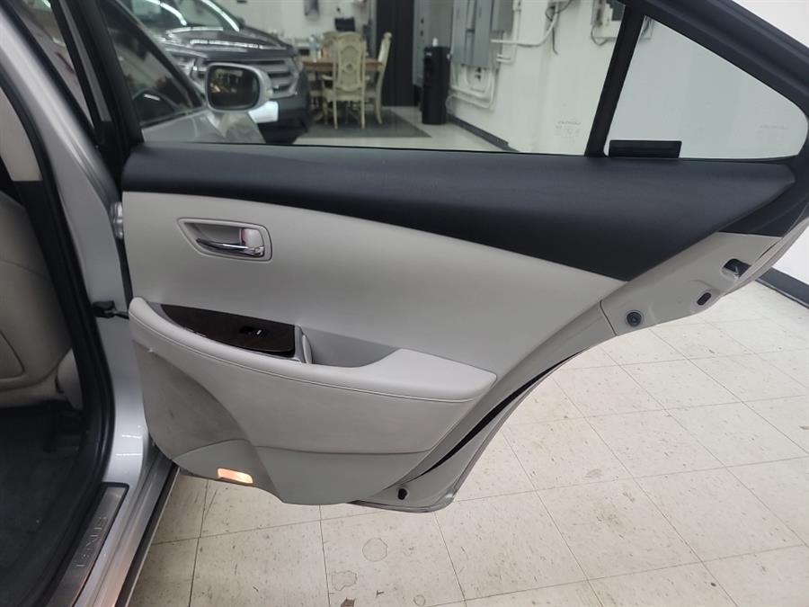 2011 Lexus ES 350 4dr Sdn, available for sale in West Haven, Connecticut | Auto Fair Inc.. West Haven, Connecticut 2011 Lexus ES 350 4dr Sdn, available for sale in West Haven, Connecticut | Auto Fair Inc.. West Haven, Connecticut