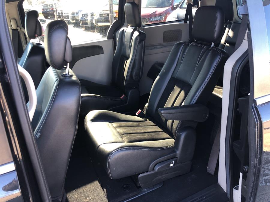Used Dodge Grand Caravan SXT Wagon 2017 | Signature Auto Sales. Franklin Square, New York Used Dodge Grand Caravan SXT Wagon 2017 | Signature Auto Sales. Franklin Square, New York