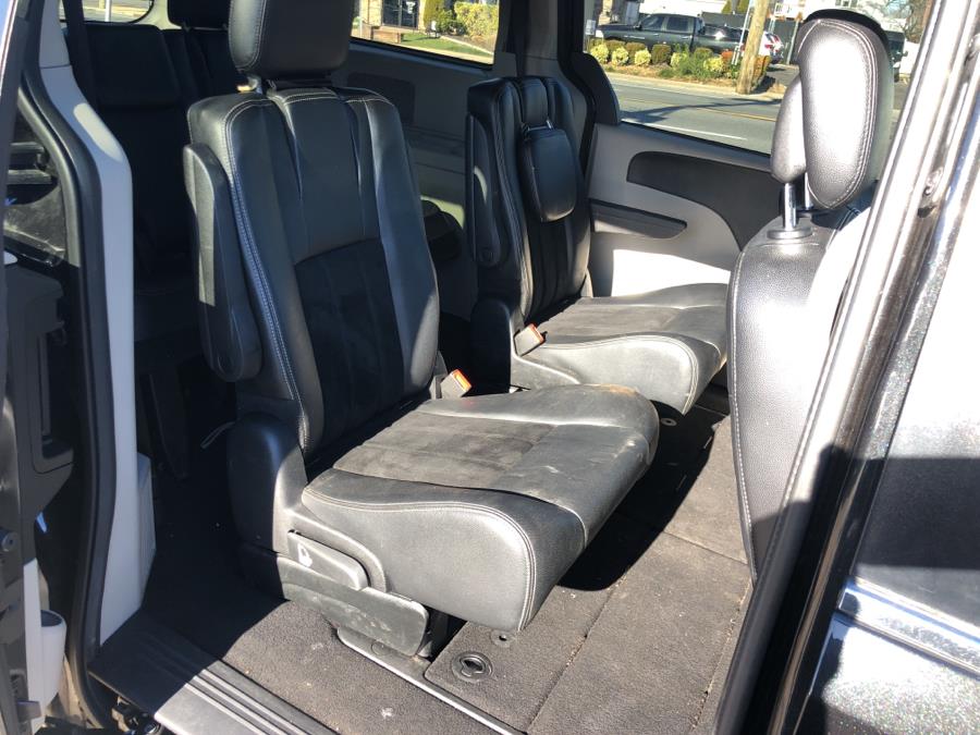 Used Dodge Grand Caravan SXT Wagon 2017 | Signature Auto Sales. Franklin Square, New York Used Dodge Grand Caravan SXT Wagon 2017 | Signature Auto Sales. Franklin Square, New York