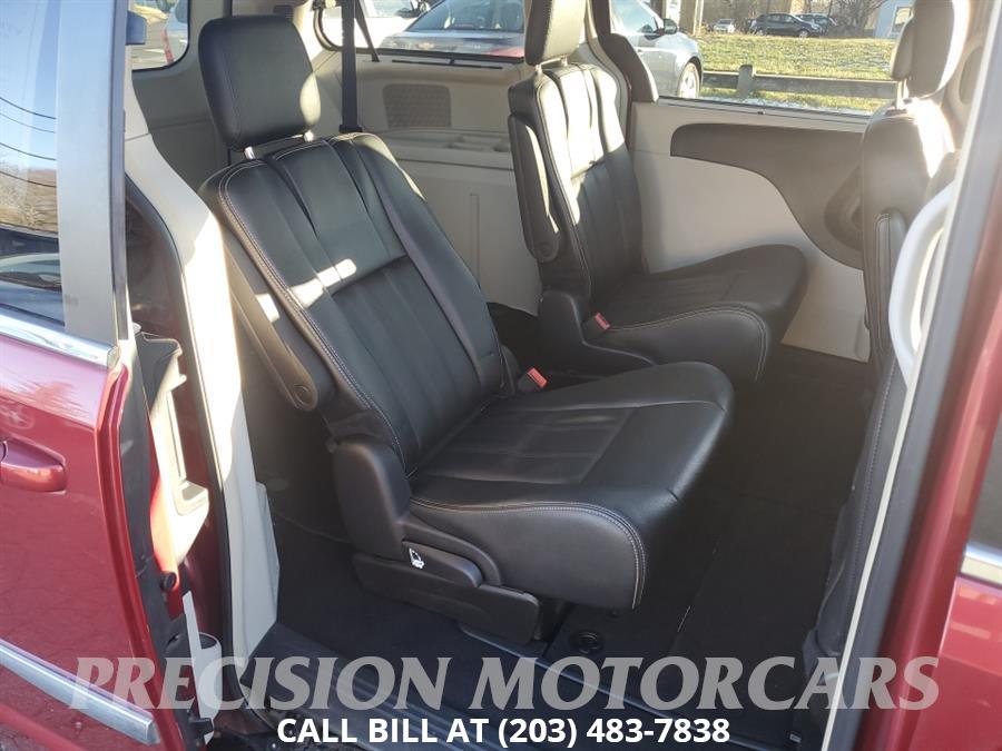 2016 Chrysler Town & Country 4dr Wgn Touring, available for sale in Branford, Connecticut | Precision Motor Cars LLC. Branford, Connecticut 2016 Chrysler Town & Country 4dr Wgn Touring, available for sale in Branford, Connecticut | Precision Motor Cars LLC. Branford, Connecticut